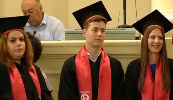 Taxele universitare au EXPLODAT. Studenții suportă scumpirea energiei