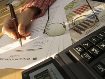 SPIT/ Astăzi, ultima zi pentru plata fără penalizări a taxelor și impozitelor locale - taxelesiimpozitelelocalevorcrest-1349073293.jpg