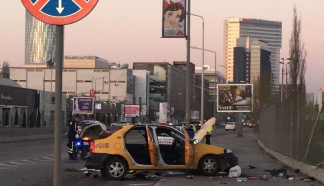 UPDATE. TRAGEDIE RUTIERĂ / Pasagera dintr-un taxi, MOARTĂ după ce mașina s-a izbit într-un parapet - taxi-1490686968.jpg