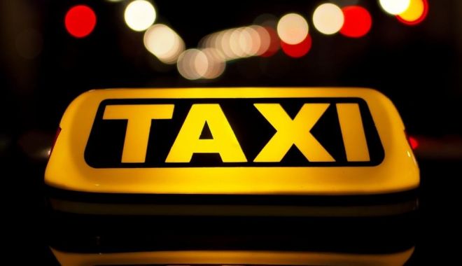 O femeie a bătut un taximetrist și i-a furat mașina din cauza tarifului prea mare - taxi-1548190291.jpg