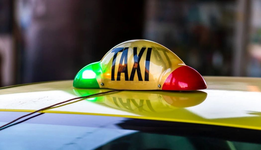 Un taximetrist de 60 de ani a fost ucis. Suspectul crimei, un tânăr de 21 de ani - taxi-1763798721.jpg