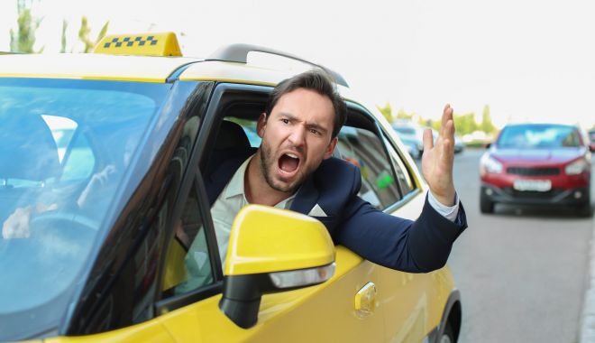 Taximetrist amendat pentru că a refuzat să ia un client - taximetristconstantean-1578512853.jpg