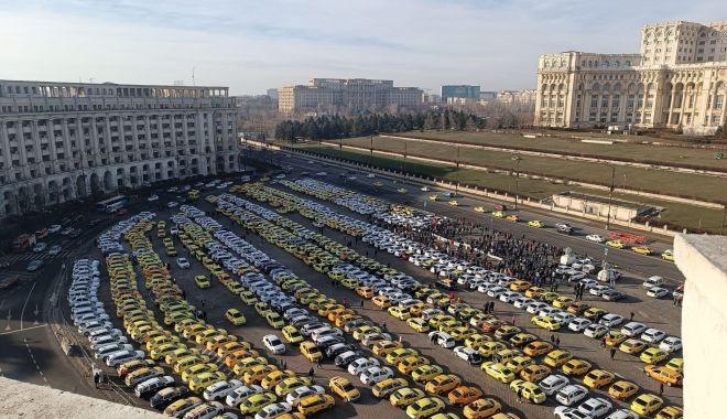 Taximetriştii au decis să intre în greva foamei