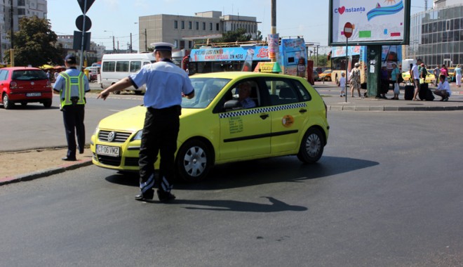 Poliția a cășunat cu controale pe taximetriștii constănțeni - taximetristicontrol4-1346097388.jpg
