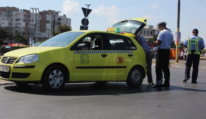 Poliția a cășunat cu controale pe taximetriștii constănțeni - taximetristicontrol5-1346097543.jpg