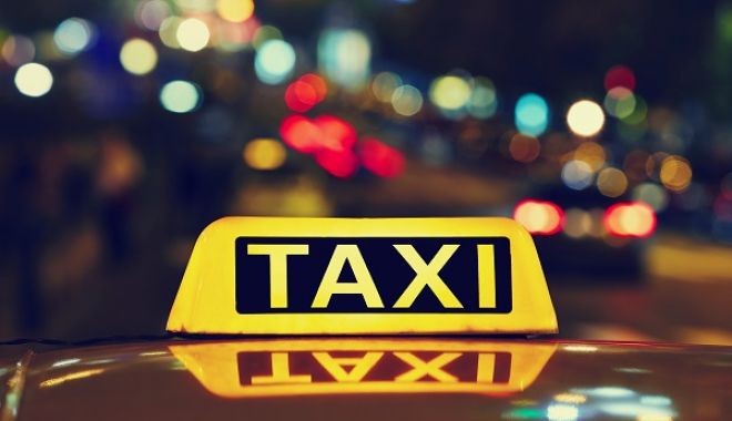Amenzi de peste 21.000 de lei, în urma verificărilor taxiurilor de la aeroporturile din România