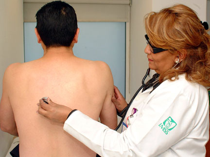 Tuberculoza ucide  1.500 de români, în fiecare an - tbc-1322068787.jpg