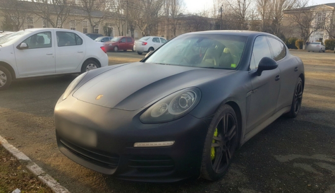 Țeapă de zeci de mii de euro. A cumpărat un Porsche furat - teapa-1514901663.jpg