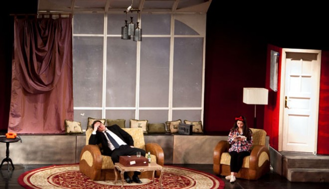 Week-end bogat în oferte culturale la Constanța - teatru-1363960950.jpg