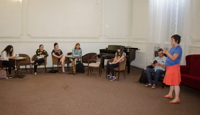 FITIC 2.0: zeci de spectacole de teatru și premiere de strategie culturală - teatru-1504526749.jpg