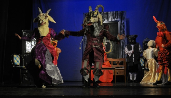 Spectacolele săptămânii la Teatrul pentru copii - teatruldepapusi26-1350289374.jpg