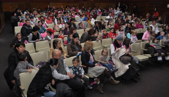 Teatrul pentru Copii și Tineret. Ce spectacole sunt programate săptămâna viitoare - teatruldepapusielpis69-1422195721.jpg