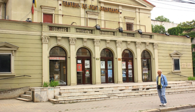 Premieră națională pe scena Teatrului  de Stat, cu Dorel Vișan. 