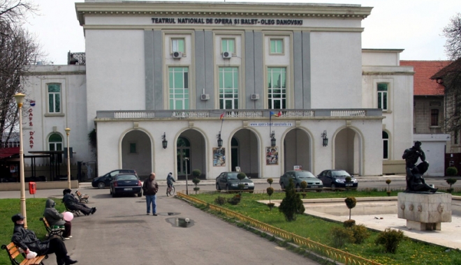 Teatrul 