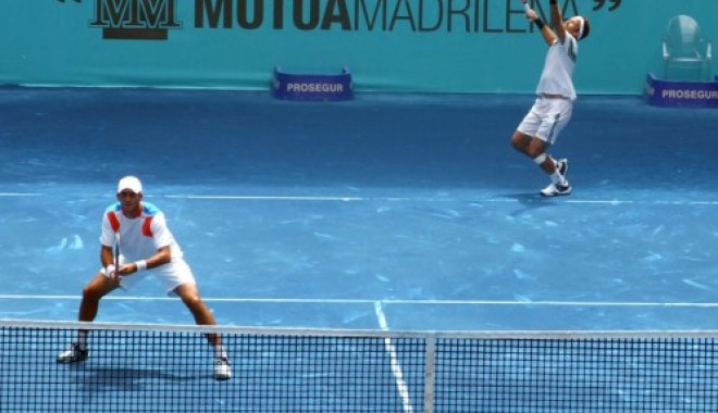 Tecău și Lindstedt s-au calificat în semifinale la Roma - tecau-1337359103.jpg