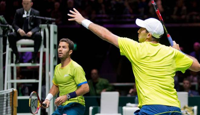 Tecău și Rojer s-au oprit în semifinalele probei  de dublu de la Dubai - tecautenissursatreizecizeroro-1425058337.jpg