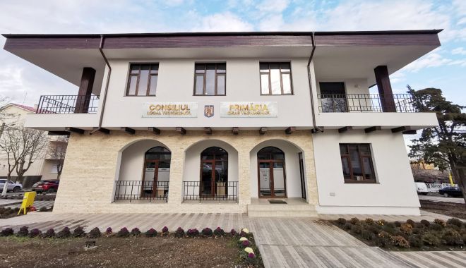 Primăria Techirghiol organizează prima ediţie a Festivalului de Artă
