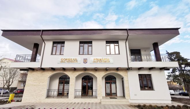 Burse suplimentate pentru elevi şi o creşă nouă în oraşul Techirghiol