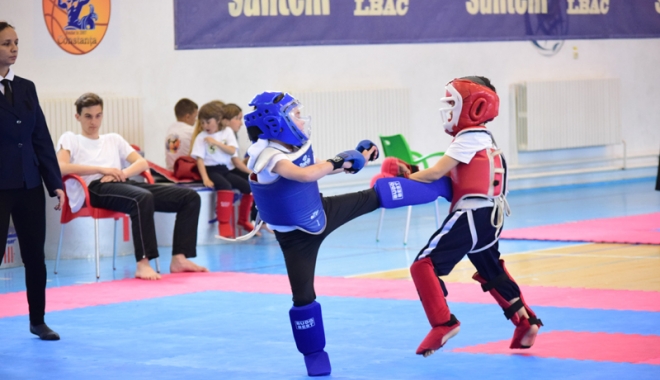 Tehnică și precizie, la Campionatul Național de Kung Fu de la Constanța - tehnica-1494864483.jpg