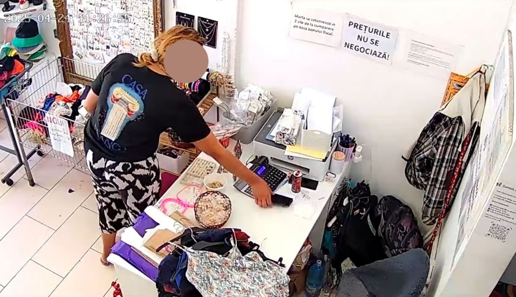 Imagini incredibile surprinse în timpul unui furt, de camerele de luat vederi dintr-un magazin