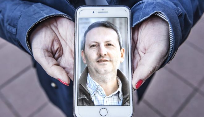 Om de știință condamnat la moarte în Iran, primește cetățenia suedeză - telefon-1518938687.jpg
