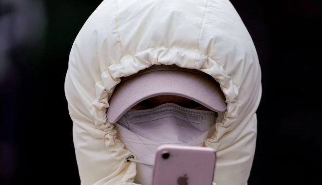 Cum funcționează tehnologia propusă de Google și Apple pentru localizarea persoanelor infectate cu coronavirus - telefon-1586763519.jpg