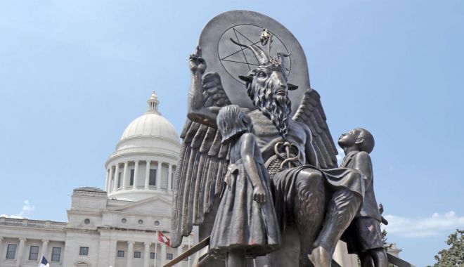 Templul Satanic, recunoscut oficial ca Biserică - templulsatanic-1556810181.jpg
