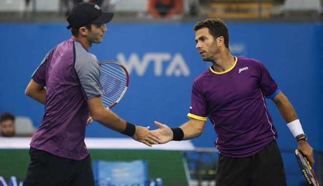 Tenis: Tecău și Rojer, calificați în sferturile probei de dublu la Doha - tenis-1452067305.jpg