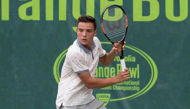 Ştefan Paloşi, în optimile de finală ale turneului de la Curtea de Argeş - tenis-1600334967.jpg