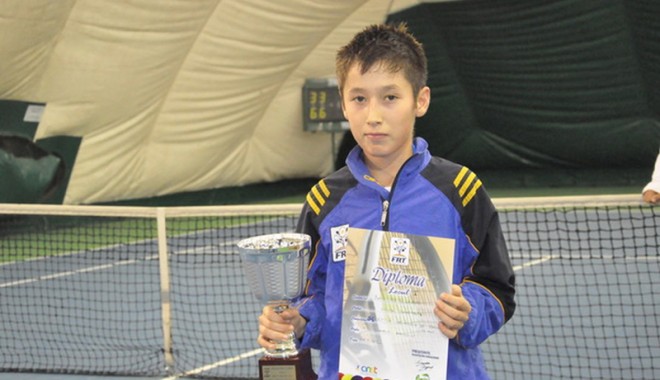 Edris Fetisleam, câștigător al Campionatului Internațional U14 - tenisfetisleam-1361784404.jpg