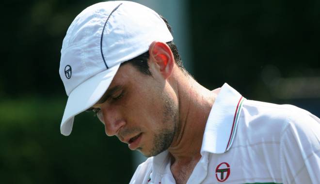 Tenis: Victor Hănescu, eliminat în sferturile turneului de la Geneva - tenishanescusursaoricesportro-1415003932.jpg