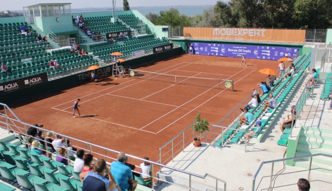 A început Mamaia Idu Trophy-Comvex! - tenisidu-1377449376.jpg