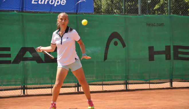 Tenis: Constănțeanca Roxana Manu, finalistă la Hunagaro Casing Cup - tenislpssursafrtro-1441184898.jpg