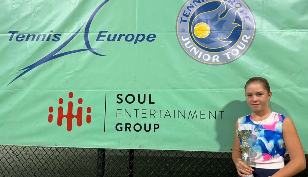 Se naşte o nouă Halep? Katerina Petre din Constanţa a câştigat turneul Soul Cup de la Istanbul - tenismena-constanta-1731414544.jpg