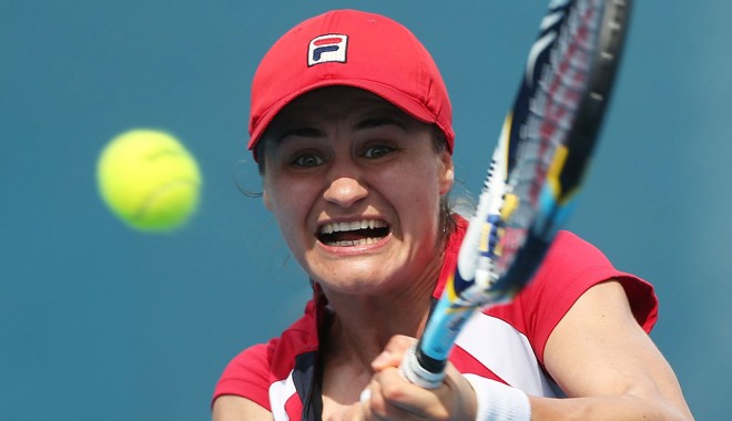 Tenis: Monica Niculescu, eliminată în sferturile de finală ale probei de dublu de la Luxembourg - tenismonica-1413445046.jpg