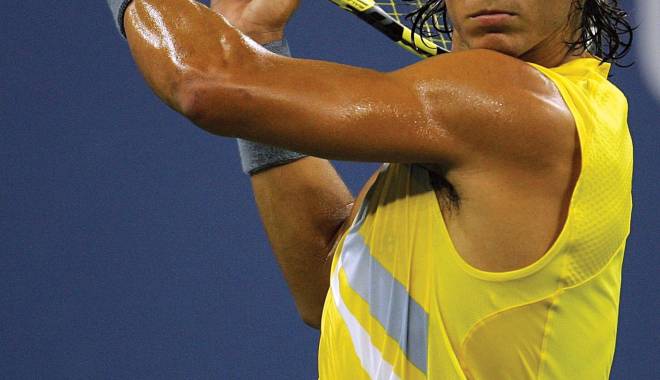 Tenis: Nadal a revenit la antrenament după operația de apendicită - tenisnadalsursaussaedu-1417518080.jpg
