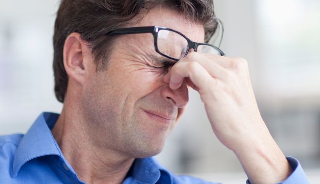Cum eşti ajutat când te doare capul! - tensionheadaches1280-1682954599.jpg