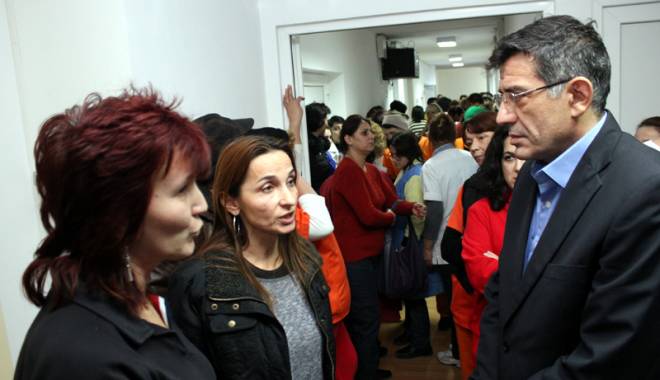Angajații Sanatoriul Techirghiol cer sprijinul Ministerului Sănătății - tensiunilatechirghiol-1418314551.jpg