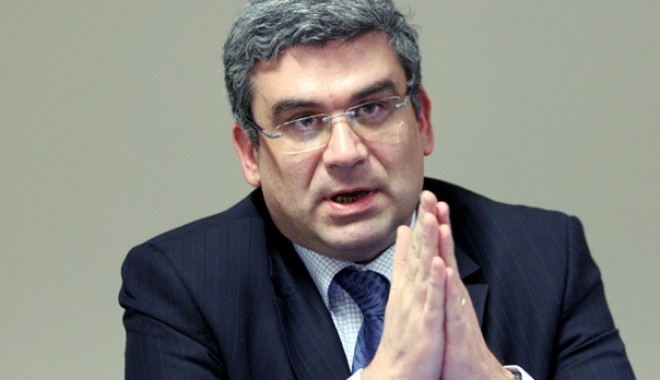 Mișcarea Populară, amânată până după alegerile locale - teodorbaconschi-1329914142.jpg