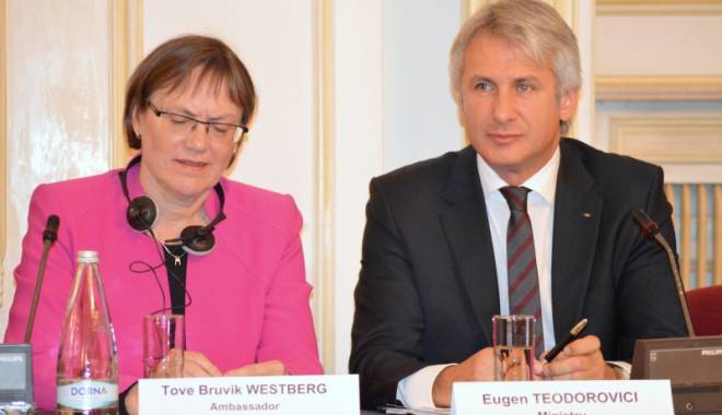 Ambasadorul Norvegiei în România, vizită în comuna Cumpăna - teodoroviciwestberg-1432213881.jpg