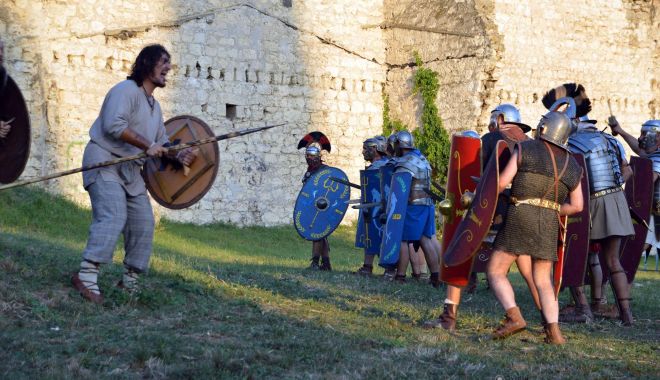 Festival Antic. Termele Romane se transformă în loc de luptă între gladiatori - termele3-1566937260.jpg