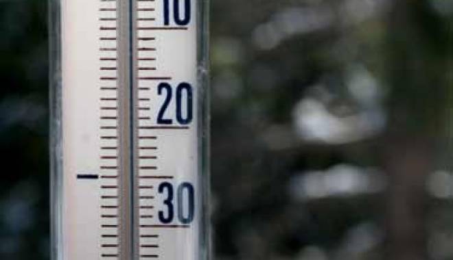 0,9 grade Celsius la Miercurea Ciuc, AZI - termometruminusfrig-1436700084.jpg