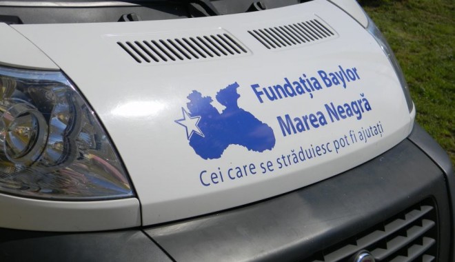 Programul de testare gratuită pentru HIV și Hepatita C ajunge mâine la Cobadin. - testareagratuitapenturhivsihepat-1348133944.jpg