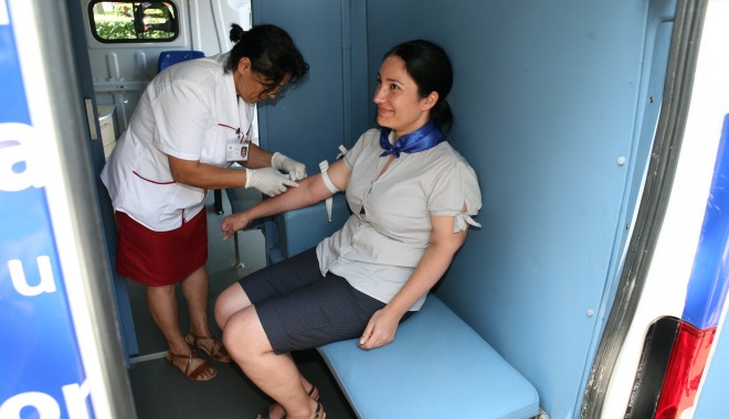 Femeile seropozitive primesc susținere medicală - testarehivsidahepatitafundatiaba-1363516817.jpg