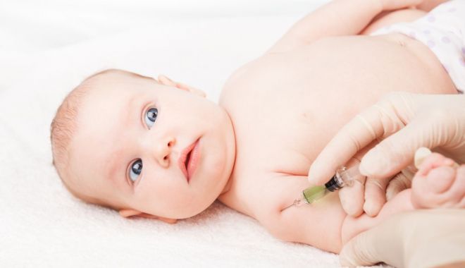 Un vaccin important lipsește din cabinetele medicilor de familie. Părinții sunt panicați! - tetraxim2-1563487713.jpg