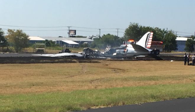 Tragedie aviatică! Niciun supraviețuitor, după ce un avion s-a prăbușit - texasplanecrash-1556051748.jpg