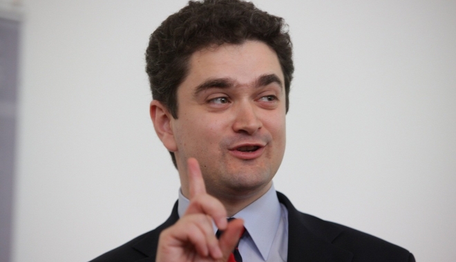 Paleologu: Decizia luată în BPN al PNL este tipică falșilor lideri - theodorpaleologuincepesasirevina-1466067989.jpg