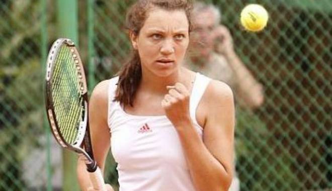 Tenis / Patricia Țig s-a calificat în semifinalele turneului ITF de la Merida - tig-1417869397.jpg