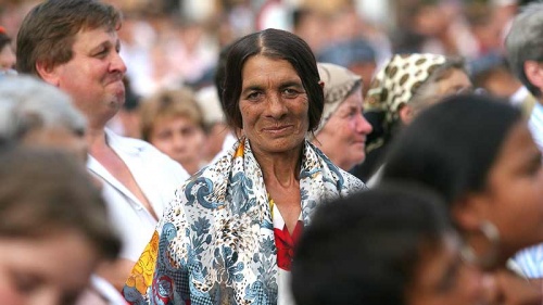 Recensământ 2011/ Maghiarii și romii, cele mai numeroase minorități etnice - tiganca-1345814241.jpg