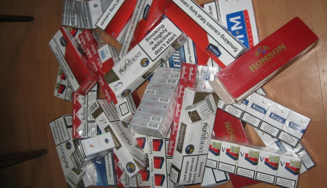 Aproximativ 7.000 de țigarete netimbrate, confiscate în Constanța - tigari-1360751072.jpg